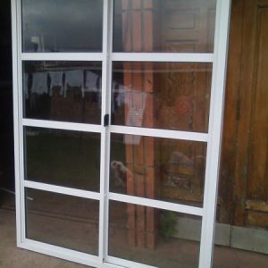 PUERTA VENTANA CORREDIZA VIDRIO REPARTIDO HORIZONTAL 1.80 X 2.00