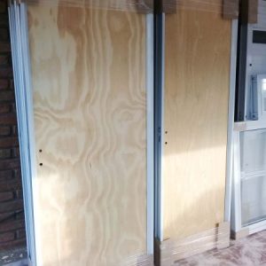 PUERTA PLACA DE 70, 80 X 2